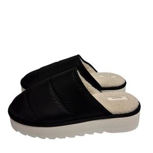 MAEVE BLACK AND WHITE WOMEN PUFFY SLIPPER SLIP-ON SHOES SIZE LARGE NO BOX